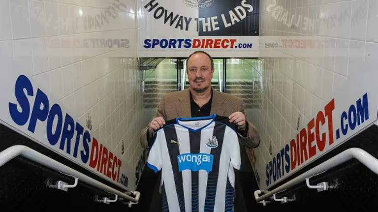Rafa Ben&iacute;tez en el estadio del Newcastle. Web Newcastle.