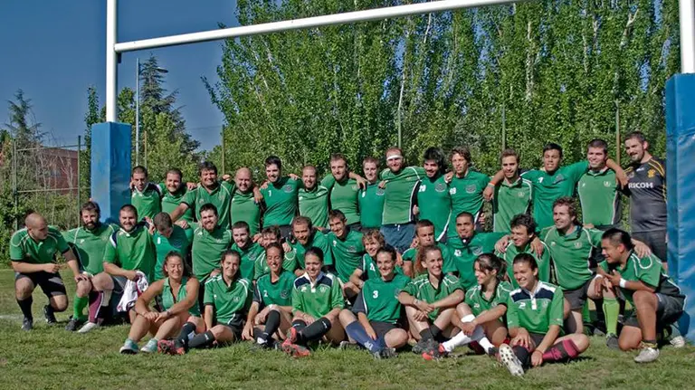 Equipos masculinos y femeninos de la Facultad de Biológicas de la Complutense. FB