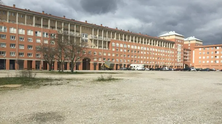 Parcela donde se construir&aacute; el nuevo instituto.