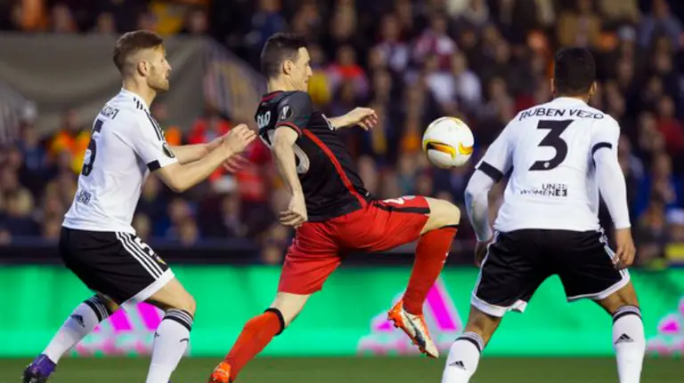Partido Valencia - Athletic de la Liga Europa. Lfp.