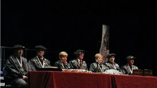 25608114130_d6e98abf05_z