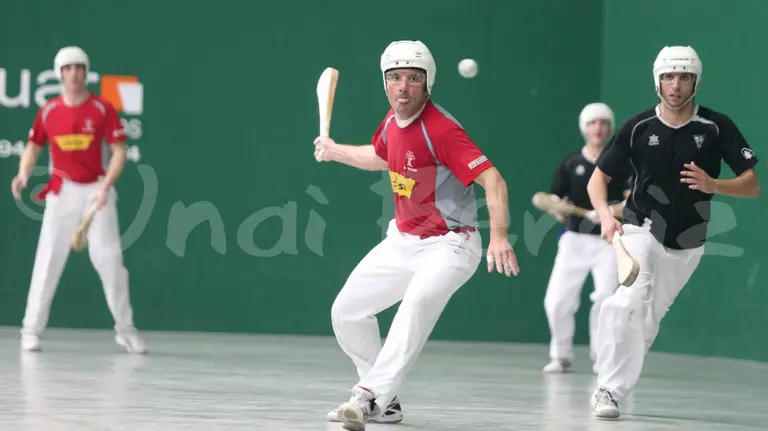 Partido de pala corta. Blog Uberoiz.