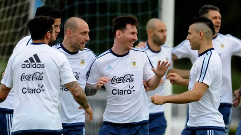 Zabaleta, Messi y el Kun Ag&uuml;ero. Efe.