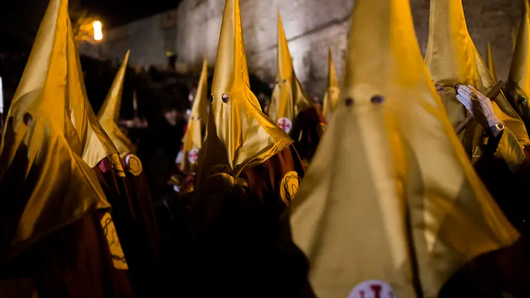 Procesión de Jueves Santo en Pamplona. PABLO LASAOSA (34)