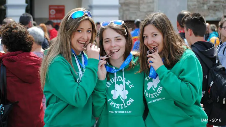 Participantes en categoría junior femenino.