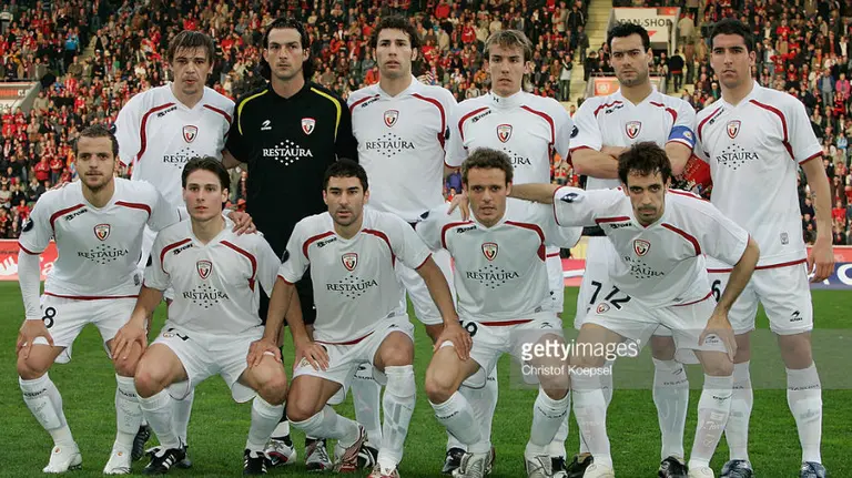 Alineación de Osasuna en el Bay Arena de Leverkusen.