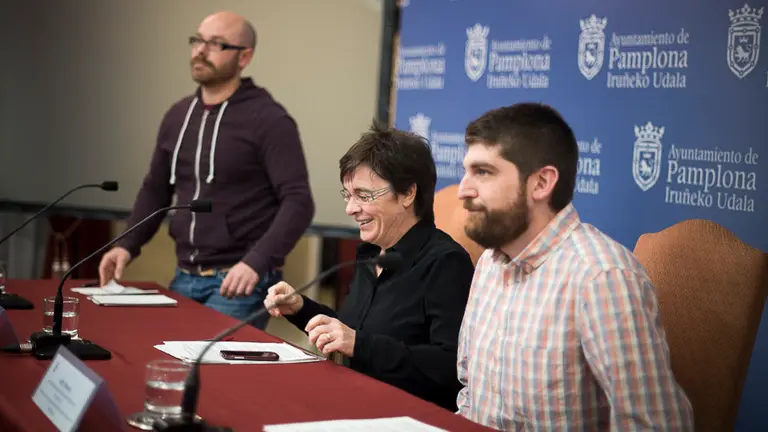 Armando Cuenca, Edurne Eguino y Aritz Romeo en rueda de prensa. PABLO LASAOSA