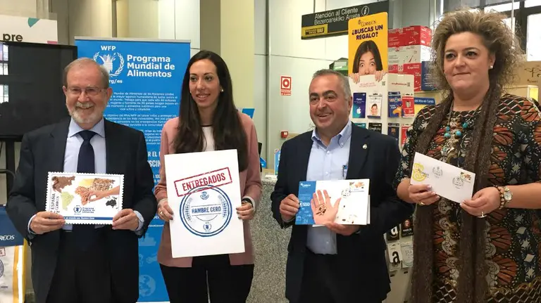 De izquierda a derecha Jesús Evangelio, Lourdes Melendo, Pedro Herrero, y  Maika Jiménez.