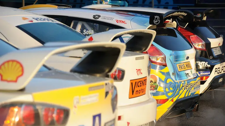 Veh&iacute;culos del II Rally Navarra.