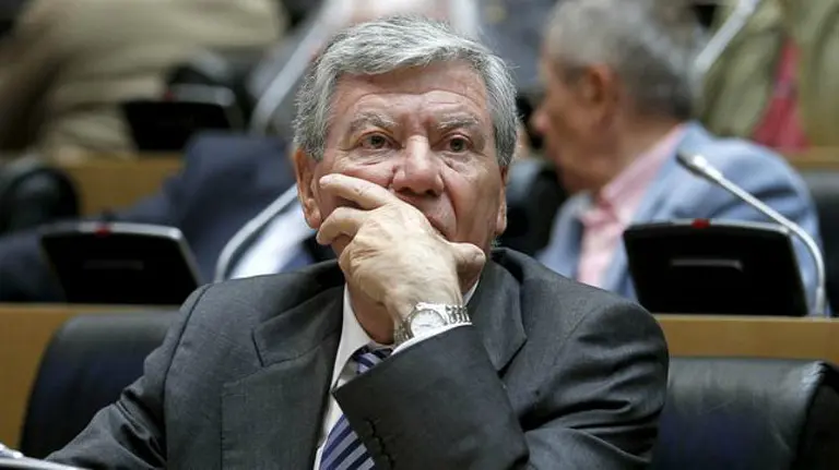 El exministro del Interior socialista José Luis Corcuera en una imagen de archivo  Foto EFE