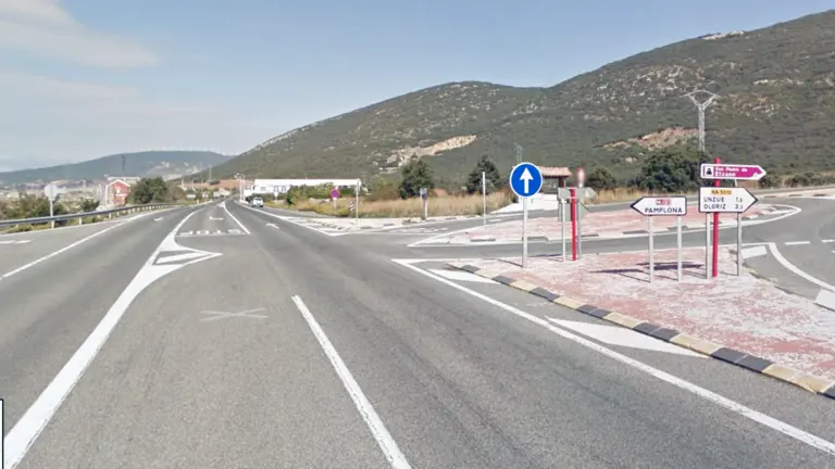 La NA-121 (Pamplona-Madrid) en el Alto del Carrascal.