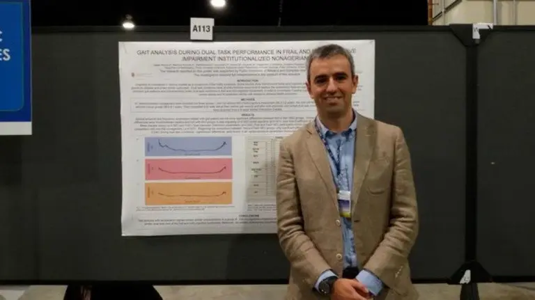 Dr. Alvaro Casas Herrero