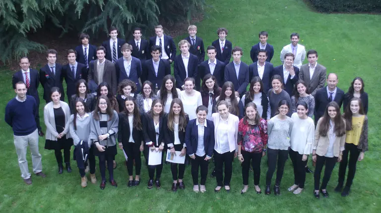 246 futuros científicos compiten en el SciResearch de la Universidad de Navarra.