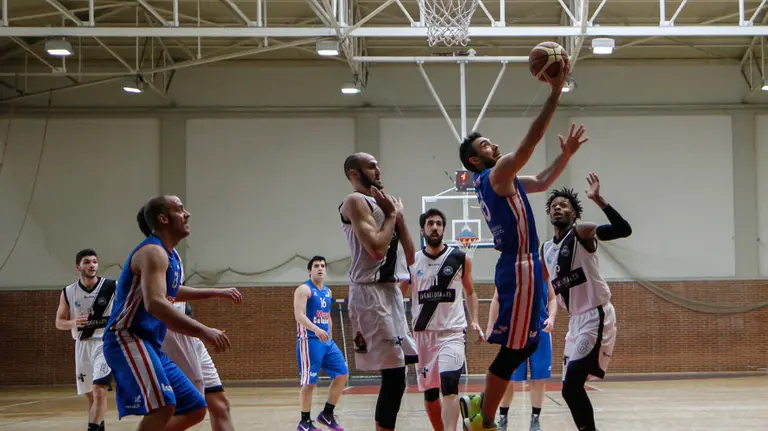 Partido del Megacalzado Ardoi de la liga Eba. Web Ardoi baloncesto.