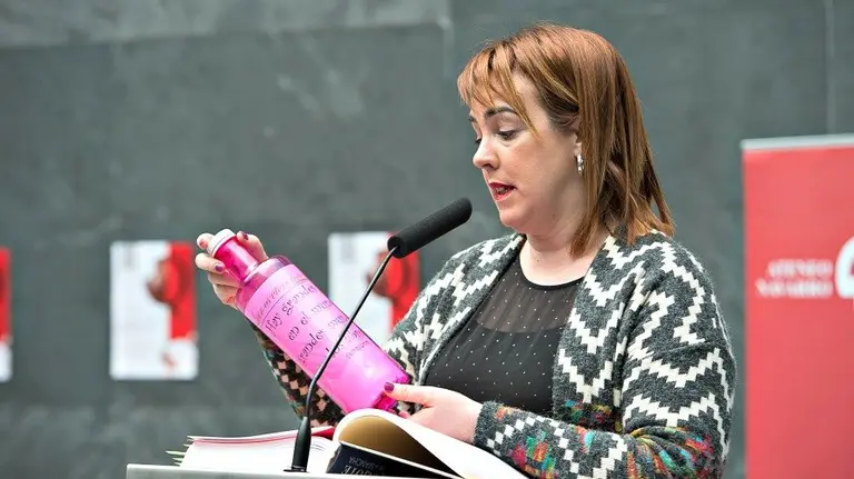 Ainhoa Aznárez, presidenta del Parlamento de Navarra, al inicio del acto.