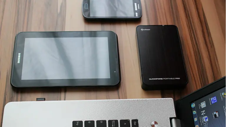 Los diputados podrán quedarse el móvil y la tablet asignada hasta las elecciones del 26 de junio. 