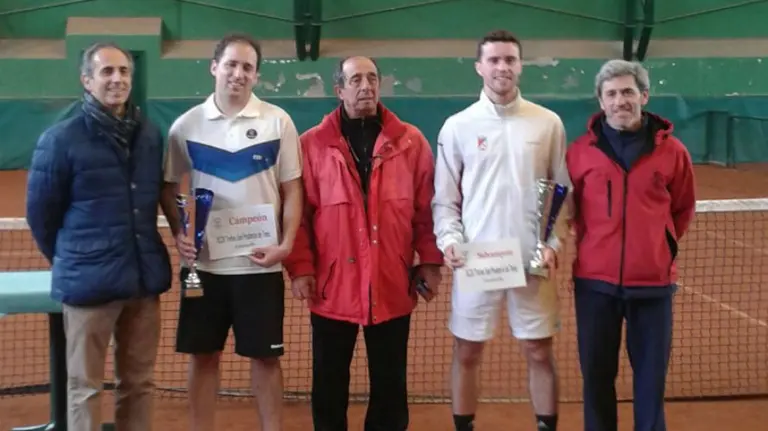 Finalistas del torneo de Vitoria. cedida.