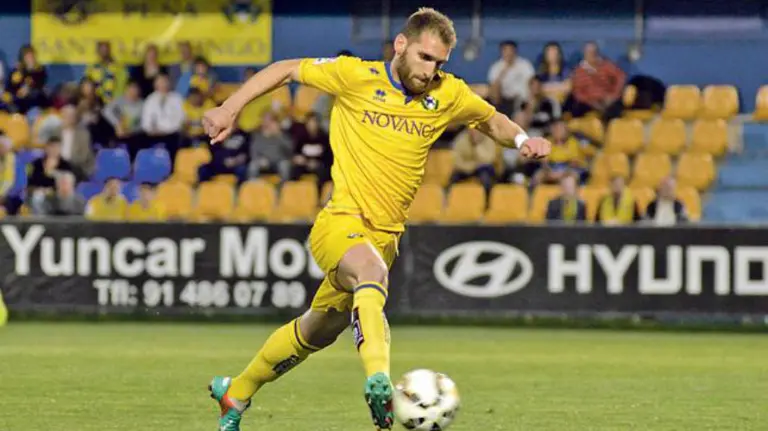 Fausto Tienza. Foto web 100x100fan.com