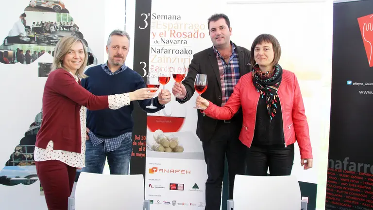 David Palacios, Félix Bariáin, Ana Juanena y Laura Irisarri. (ANAPEH).