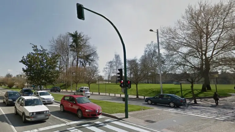 Una imagen de la avenida del Ejército, primera que quedará cortada al tráfico este mismo mes de junio.