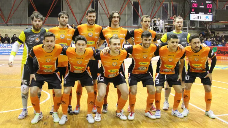 Plantilla del Aspil Vidal en Tudela.