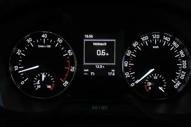 Imagen de un cuentakilometros.