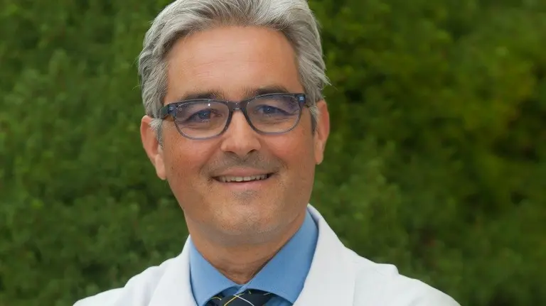 El profesor de la Universidad de Navarra y experto en EA Alberto Pérez-Mediavilla.