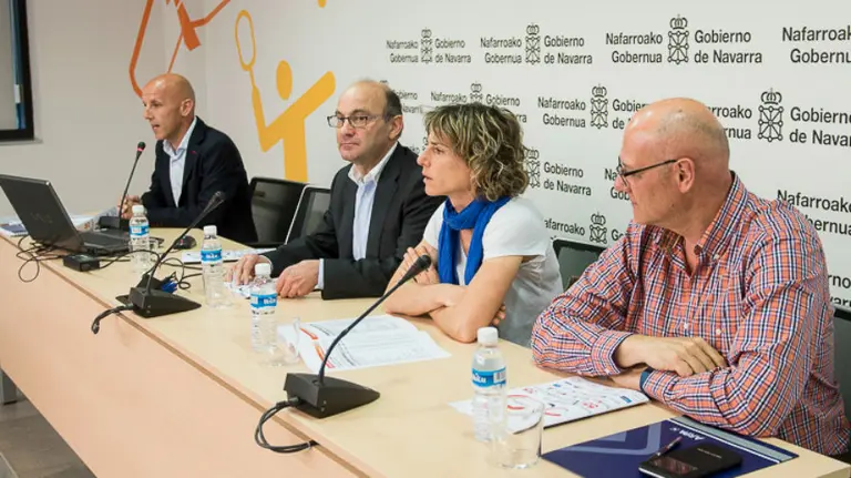 Unión Ciclista Navarra presenta la _55 Vuelta Ciclista a Navarra_. PABLO LASAOSA 1