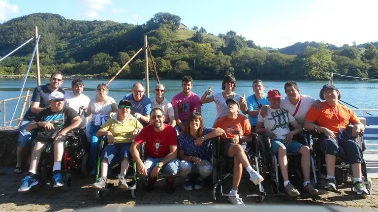 Aspace Navarra busca voluntarios para los cuatro campamentos de verano.