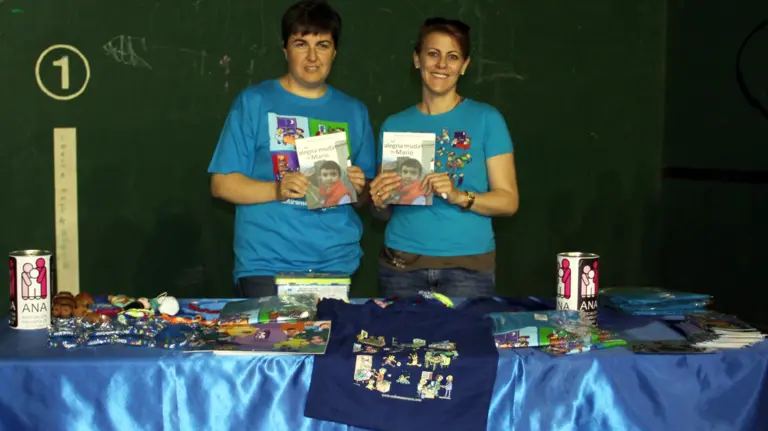 Idoia Noain y Lourdes Ezcurra (madres de ANA).