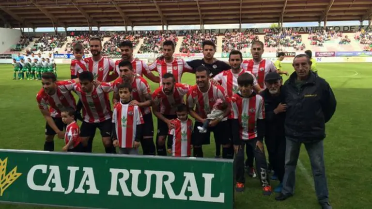 El Zamora juega en el estadio Ruta de la Plata. Twitter.