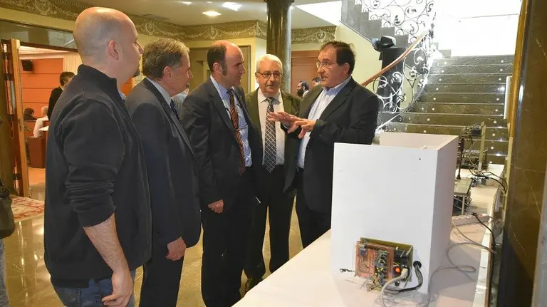 CEN acoge la presentación de ‘Impresión de dispositivos electroluminiscentes’.