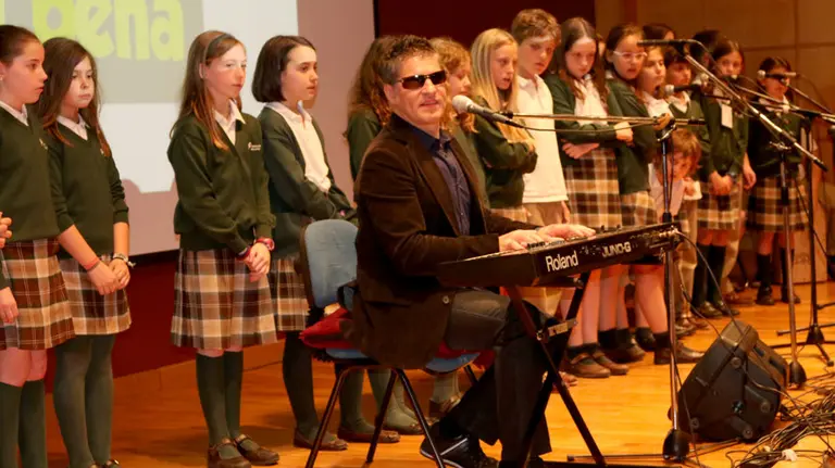 Las autoras, expertas en educación y salud respectivamente publican cada un año un cuento dentro de la colección Merece la pena (5)