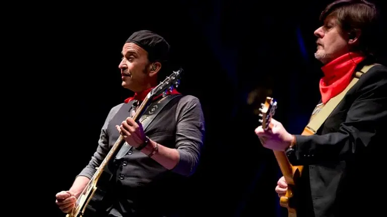 Concierto de Los Secretos en sanfermines en Pamplona. San Fermín, música, espectáculo, noche. JESÚS GARZARÓN
