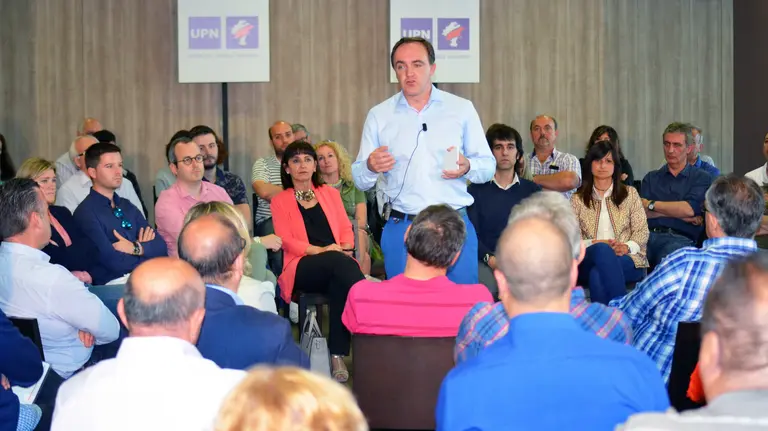 El presidente de UPN, Javier Esparza, en Tafalla.