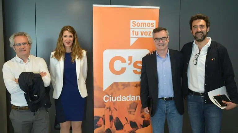 Carlos Pérez Nievas, Ruth Goñi, José Manuel Villegas y Ramón Romero en un acto de precampaña de Ciudadanos en el Hotel Tres Reyes en Pamplona