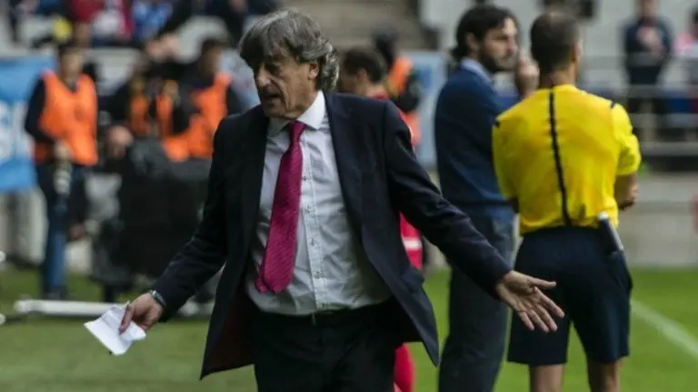 Imágenes del partido Oviedo - Osasuna 10