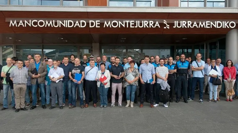La consejera Beaumont se reúne con 37 ayuntamientos para abordar la nueva Ley Foral de Policías Locales