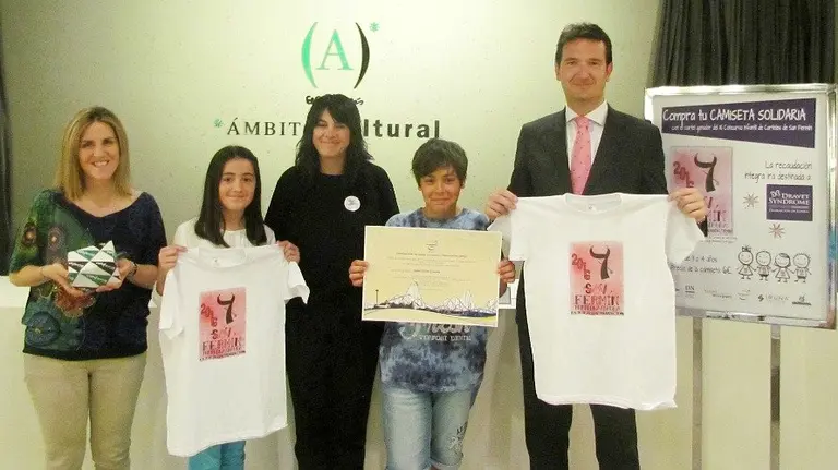 De izda a dcha Sonia Goya, Sofía Bergasa Ollaquindía, Ainhoa Pariente, Navarra), Rubén Carrasco y Miguel Bados.