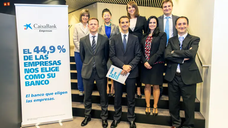 Víctor Ruiz (México), Jose Luis Larríu (director Banca Empresas CaixaBank), Azucena Gordo (Reino Unido) y Juan Antonio Bombín (CaixaBank Empresas).