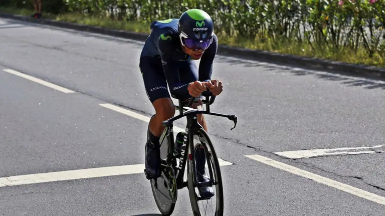 Oliveira en pleno esfuerzo en la CRI de Portugal. Foto Movistar.