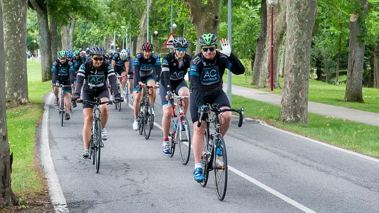 Salida de la XXVI Edición de la Ruta Xacobea AC Hotels. PABLO LASAOSA 10