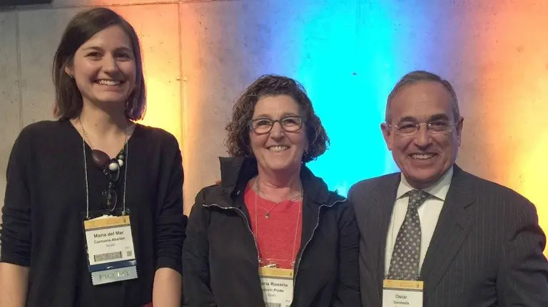 La neuróloga Mª del Mar Carmona recibe el premio al Joven Investigador 2016. UNAV