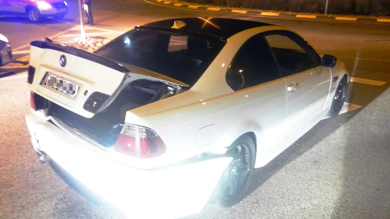 Vehiculo interceptado que sufrió el accidente.