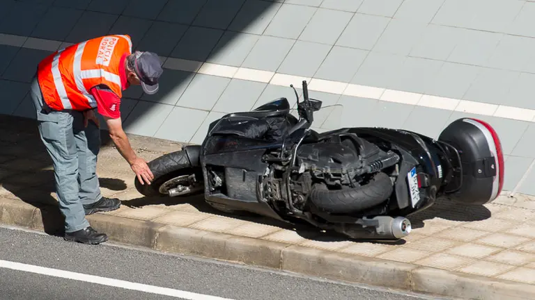Dos personas han perdido la vida en un accidente de una motocicleta en Zizur. PABLO LASAOSA 01 (6)