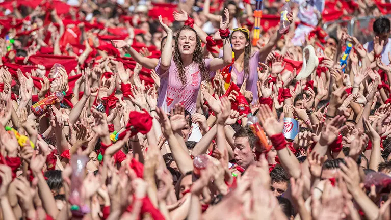 Chupinazo de San Fermín 2016 desde la Plaza del Castillo. DANIEL FERNÁNDEZ (3)