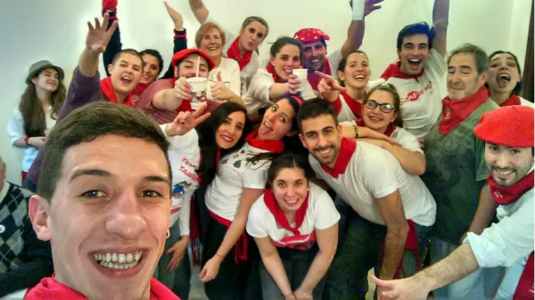 Los navarros celebran los Sanfermines desde Argentina. Sebastián Borro