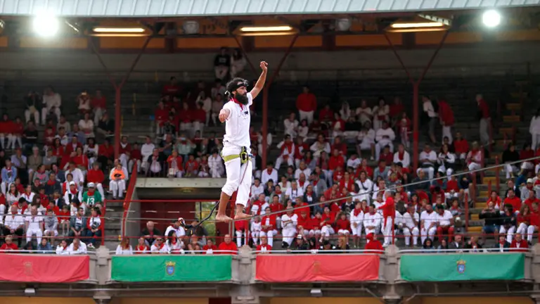 Sexto encierro con Toros de Victoriano del Río en la plaza de toros. JORGE NAGORE (14)