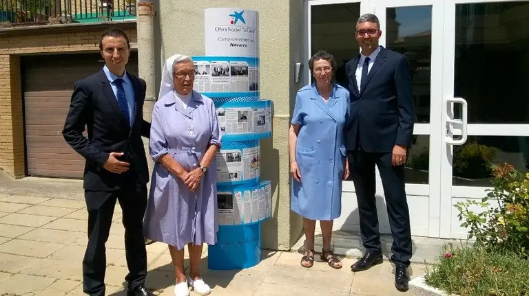 La Caixa dona 3.000 euros a la residencia de ancianos de Ler&iacute;n. CAIXA