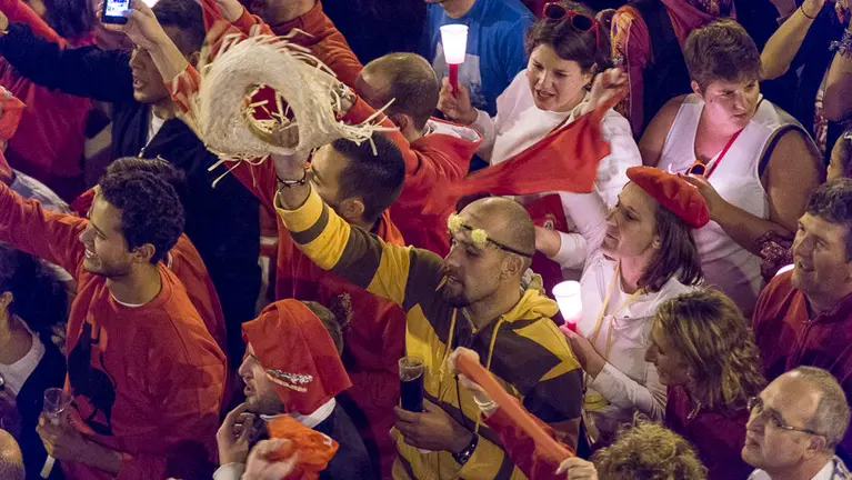 _Pobre de mi_ en la Plaza Consistorial de Pamplona (27). IÑIGO ALZUGARAY